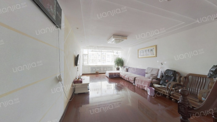 新月山庄A区二手房实景图