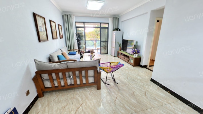 蓝海银湾二手房实景图