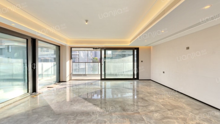 万科半岛国际二手房实景图