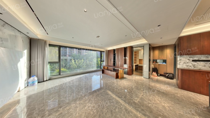 中海云麓公馆二手房实景图