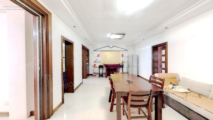 百岁苑二手房实景图