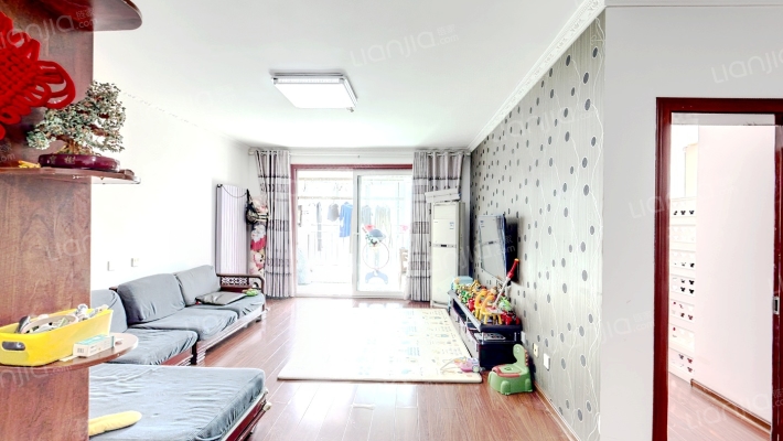 东瑞园二手房实景图