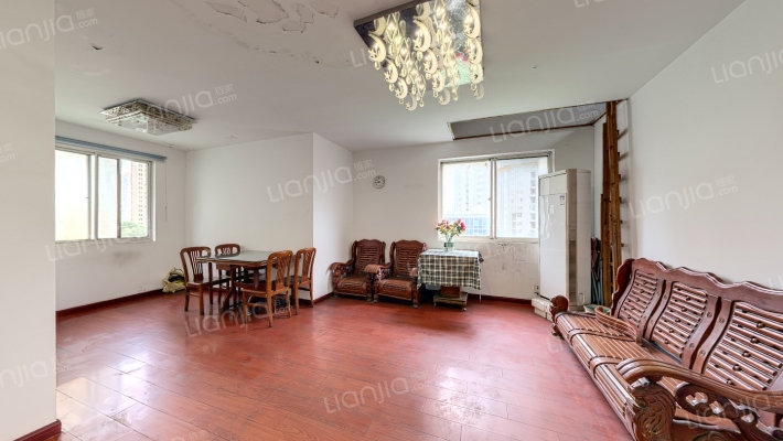 新桥花园(梁溪区)二手房实景图