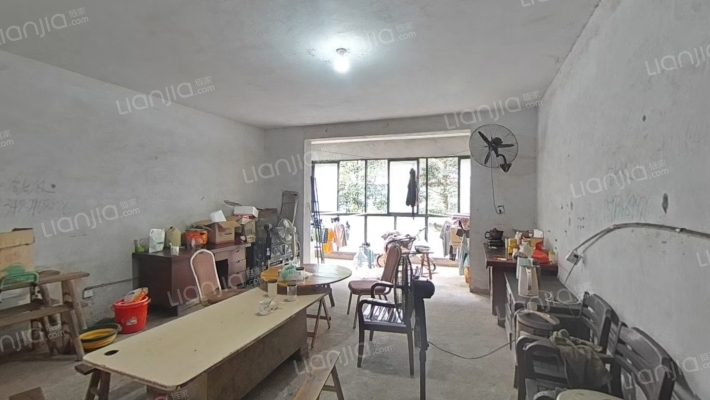 君馨名邸二手房实景图