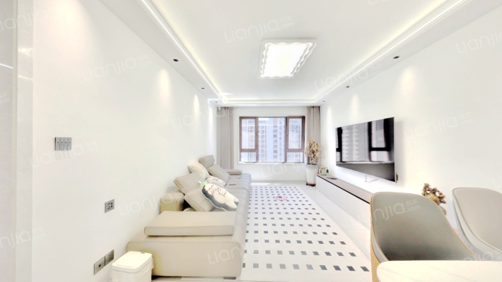 金地.峯范二手房实景图