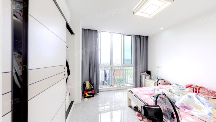 金果SOHO二手房实景图