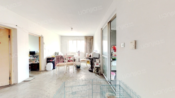 公园佳苑南区二手房实景图