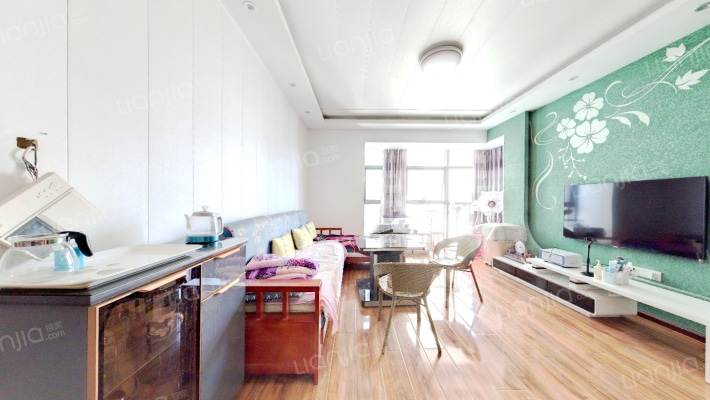 中天世纪新城六组团二手房实景图