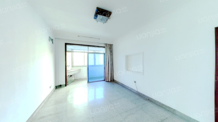 下吕浦一区雄鹰组团二手房实景图