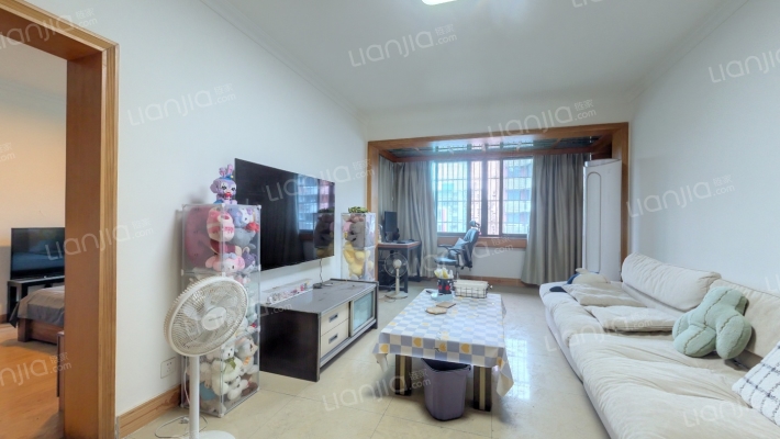 新鸿社区二手房实景图