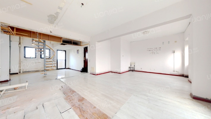 尹山湖景花园二期二手房实景图