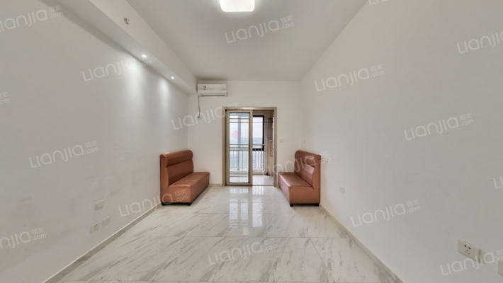 华南城华誉公寓二手房实景图