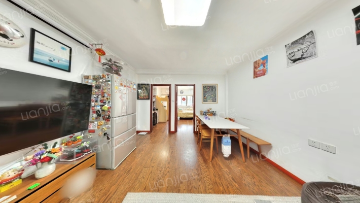 新纪元公寓二手房实景图