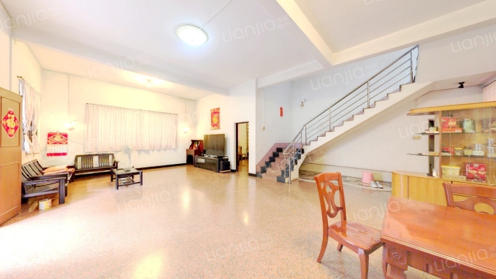 芳苑东二手房实景图