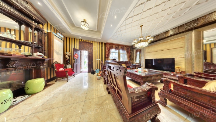 蓝爵白马尊邸二手房实景图