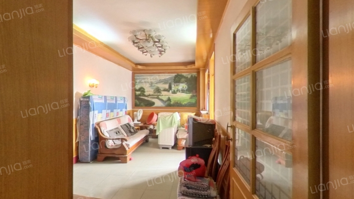 飞翔社区二手房实景图