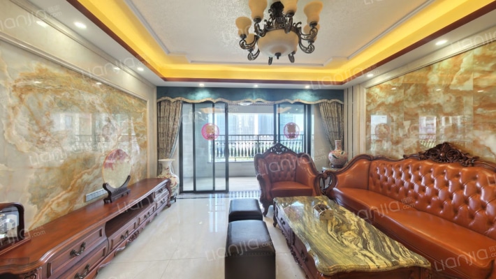 保利东湾东悦花园二手房实景图