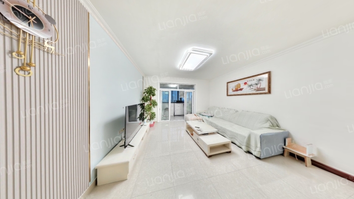 心泊梅花苑二手房实景图