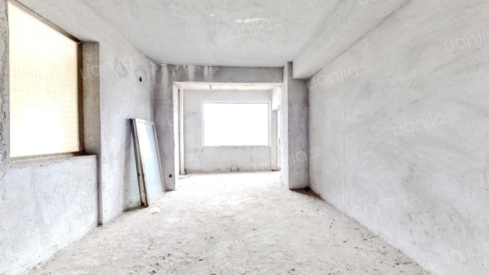 碧水华庭二手房实景图