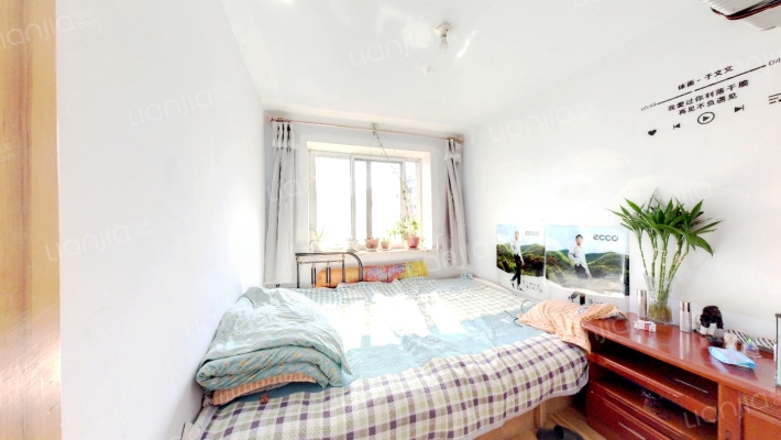 光机八区二手房实景图