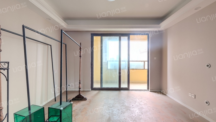 融创广场二手房实景图