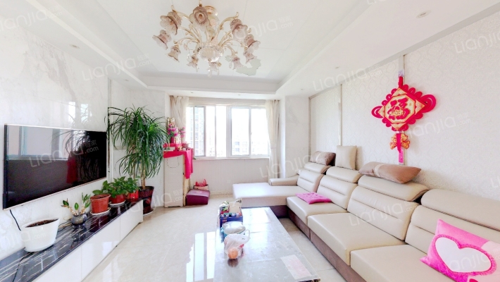 东城蓝湾二手房实景图