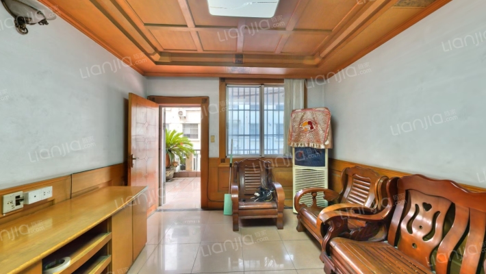 远洋花园二手房实景图