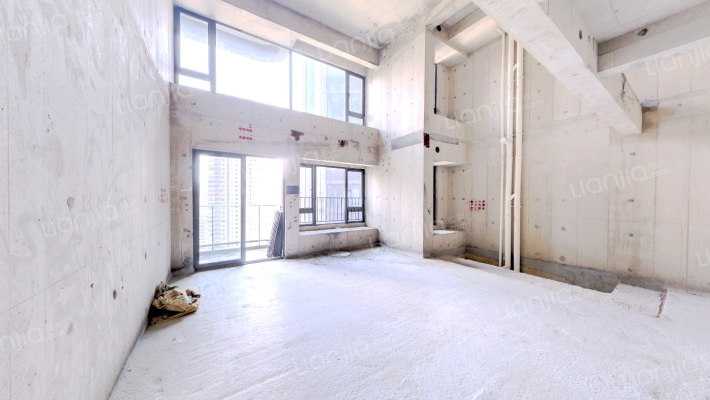 中海龙湖臻如府二手房实景图