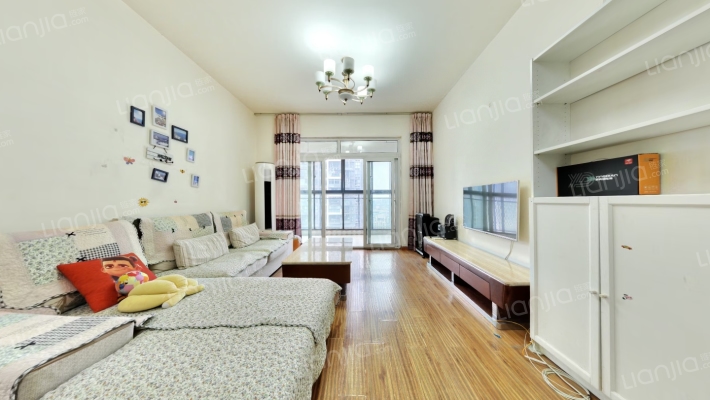 锦城名都二手房实景图