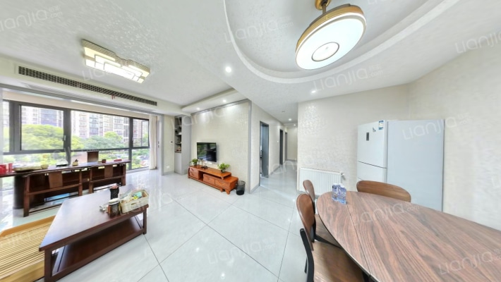 洋湖景园二手房实景图