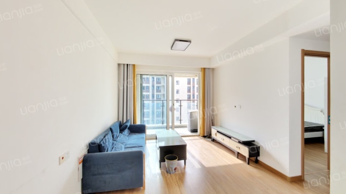 名轩苑二手房实景图