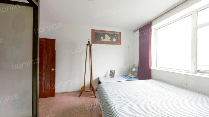 园丁花园二手房实景图