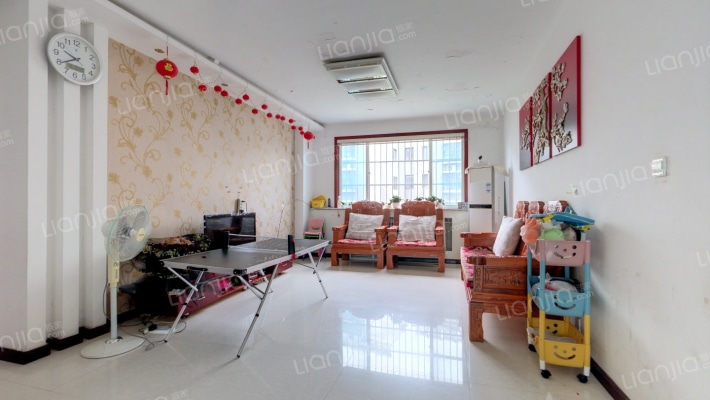 翠和家园二手房实景图