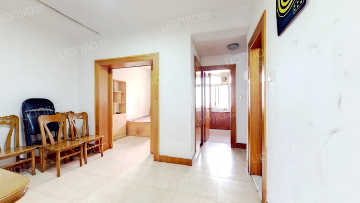 伟华苑小区二手房实景图