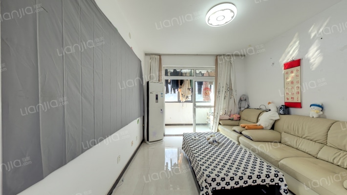 滨河花园(紫辰路)二手房实景图