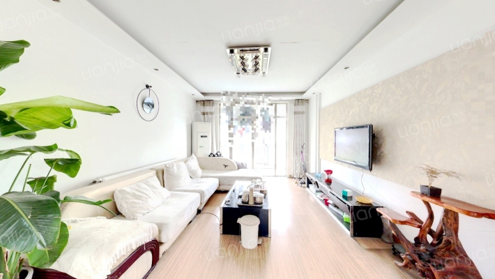 锦城香格里拉东区二手房实景图