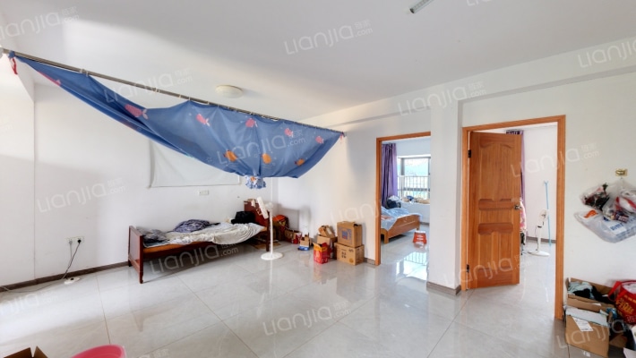 云龙嘉苑三期二手房实景图