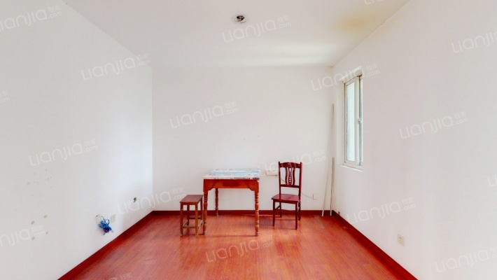 豪景公寓二手房实景图