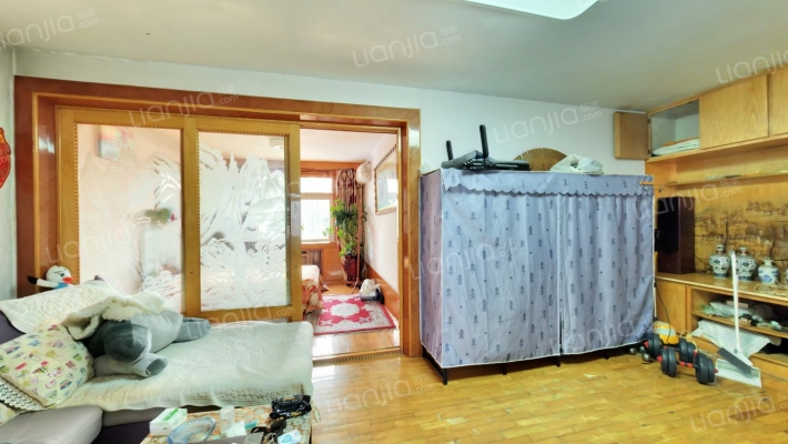 自来水家属楼二手房实景图