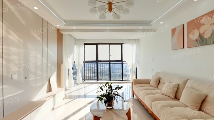 彰泰红二手房实景图