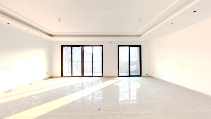 东宸铭筑二手房实景图