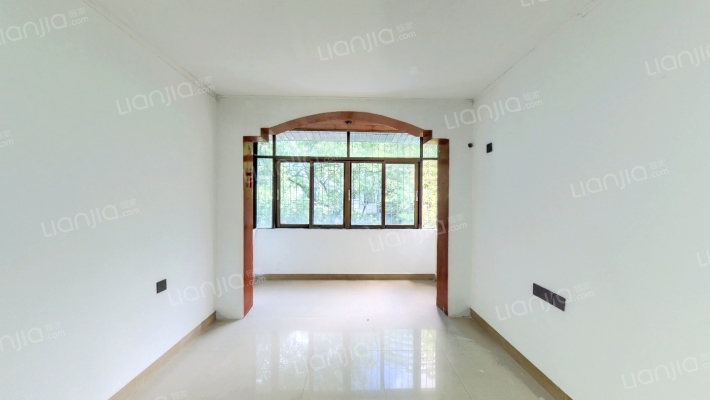 联安路235号二手房实景图