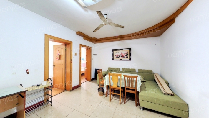 马鞍山路66号二手房实景图