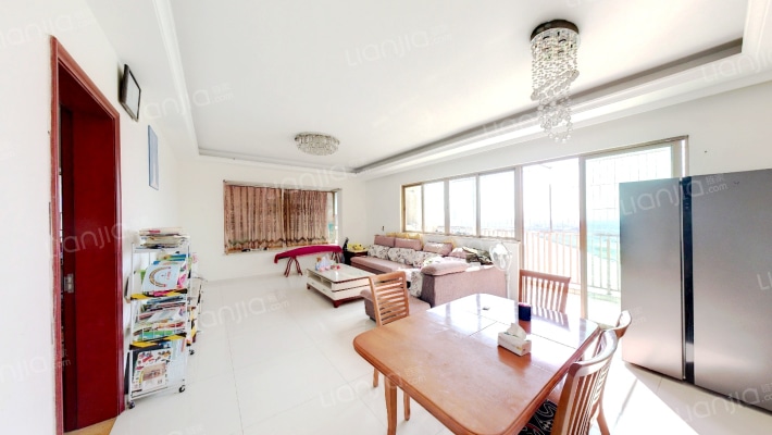 万科城二手房实景图