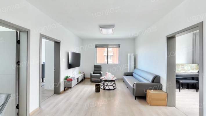 嘉秀花园二手房实景图