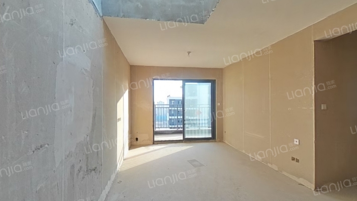 建业山水湖城二手房实景图