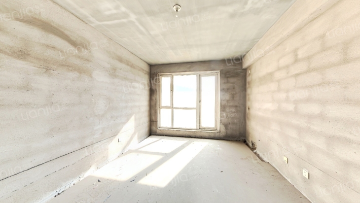 公园季二手房实景图