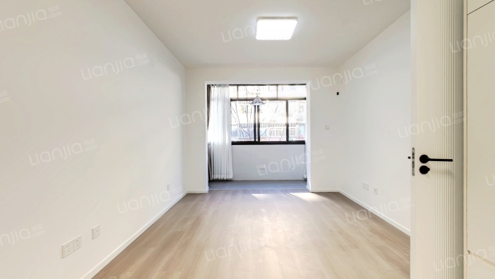 番禺路222弄二手房实景图