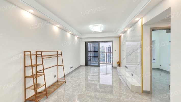 嘉辉豪庭三期森镇二手房实景图