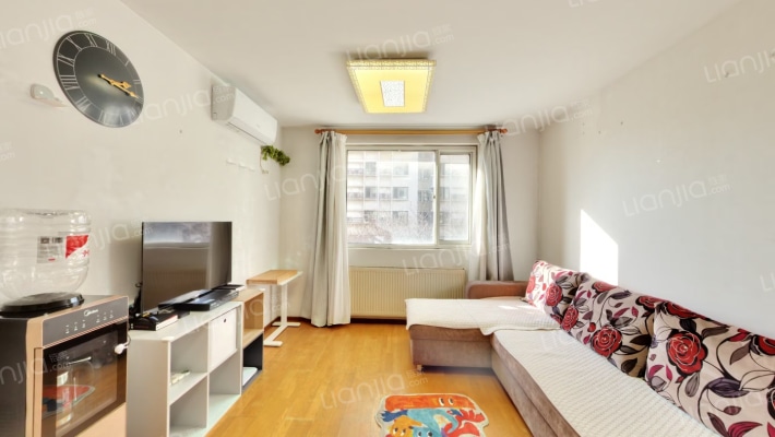 逸成东苑二手房实景图